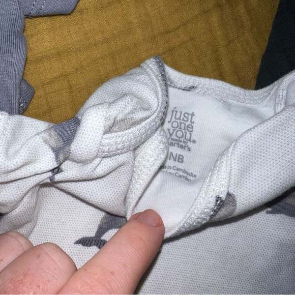 SOLD Baby Blues 0-3 Months Clothing - Picture 4 of 5